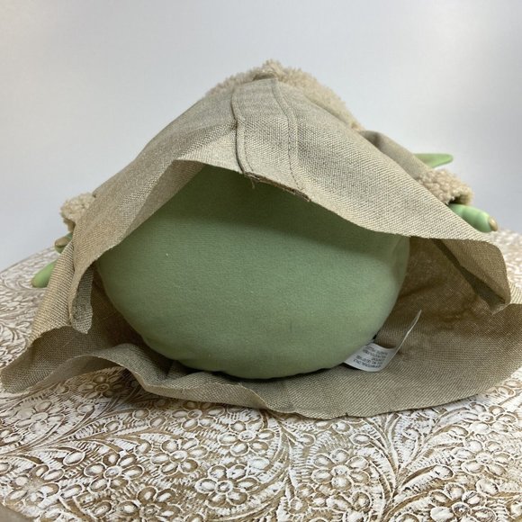 Star Wars THE CHILD Plush Mandalorian Force Awakens BABY YODA 11 inch - Picture 8 of 11